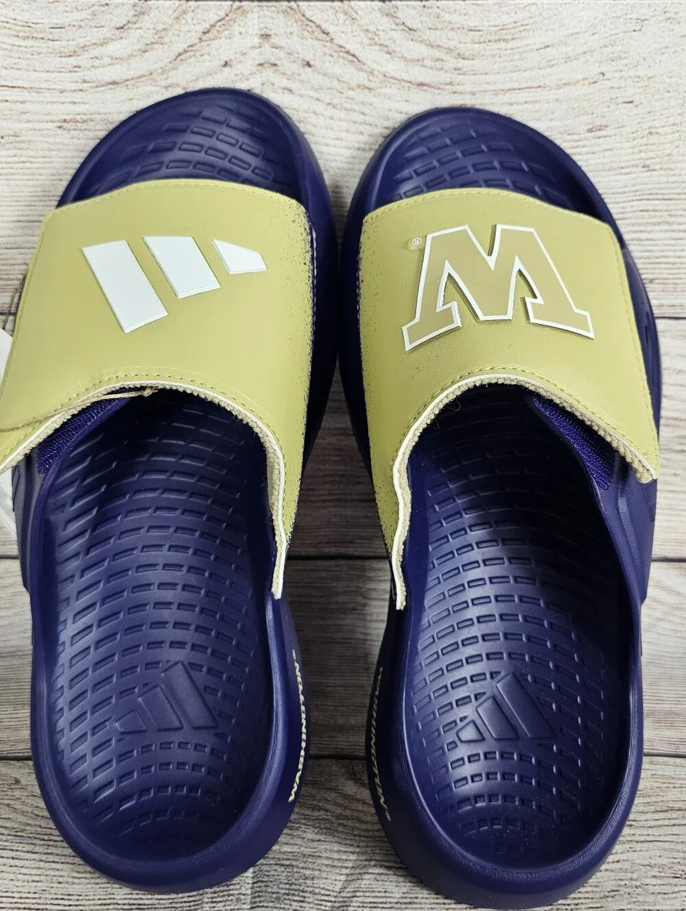 Adidas Lightblaze Men's Purple Washington Huskies Slip On Sandals IH7123 Size 6